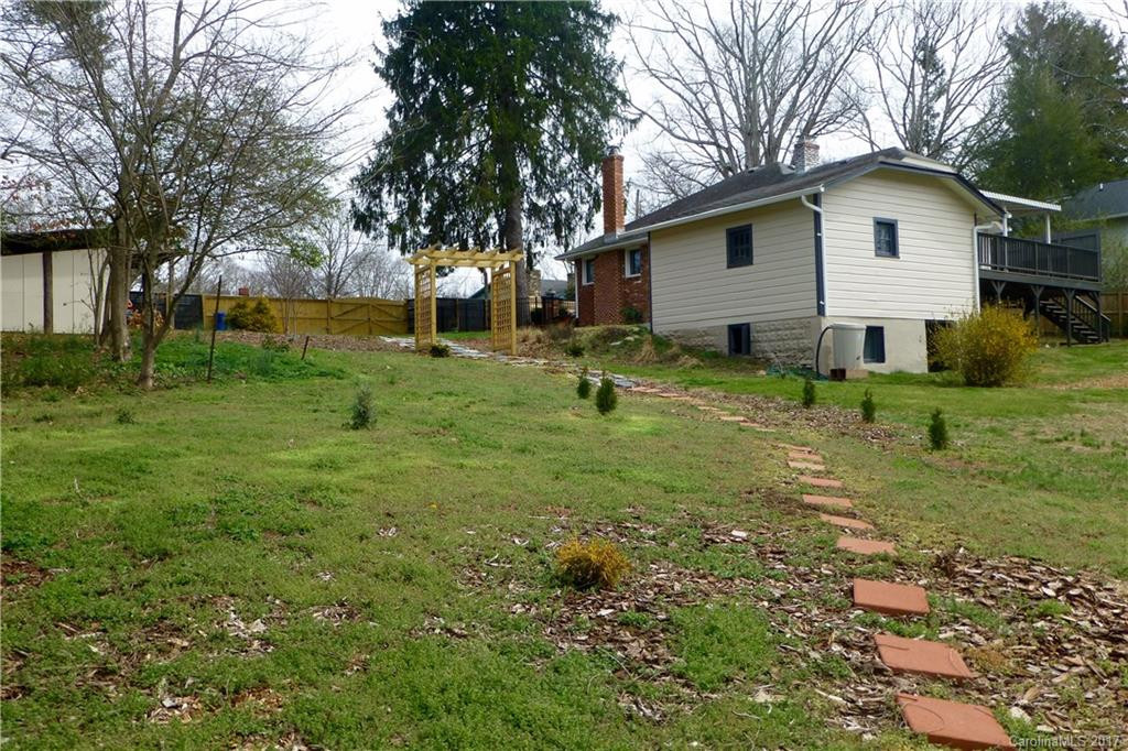622 Brookshire Street - Photo 18