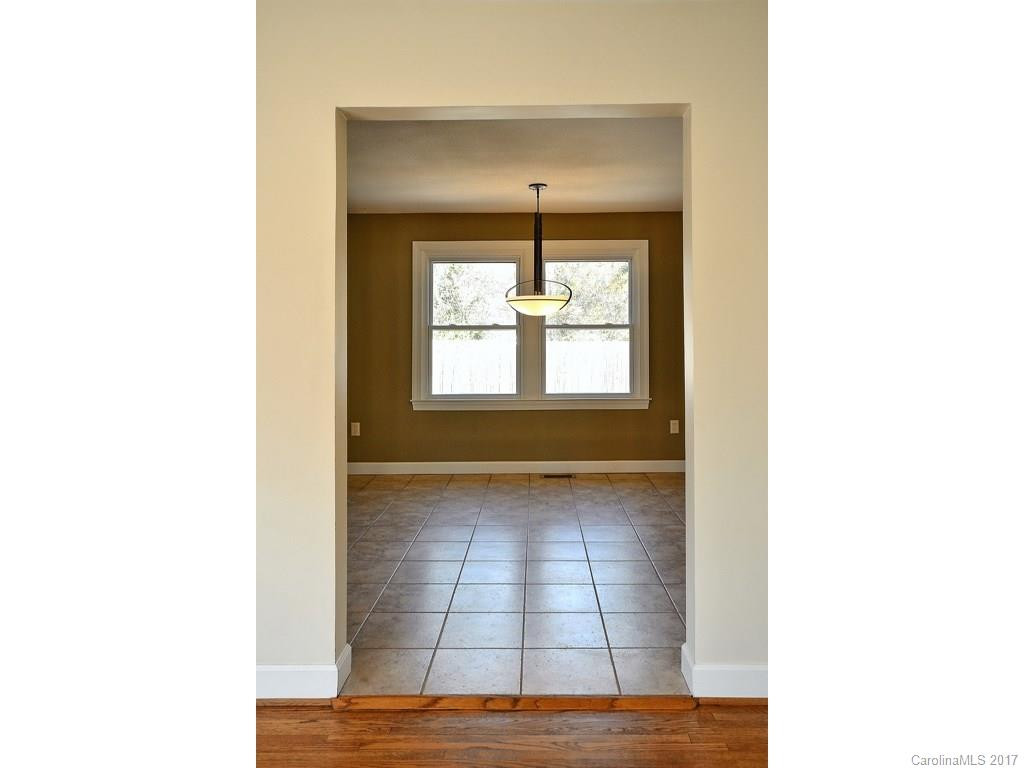 445 Lakeshore Drive - Photo 6