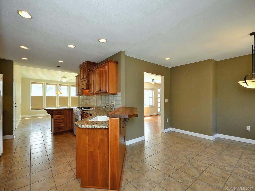 445 Lakeshore Drive - Photo 8