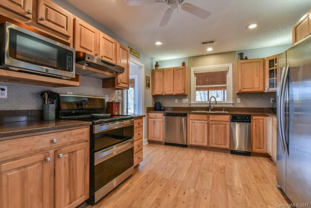 6 High Meadow Cove - Photo 12