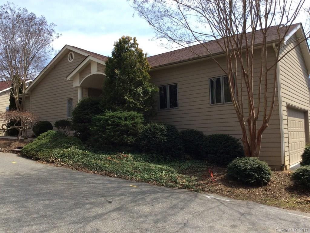 11 Spring Hollow Circle #1458