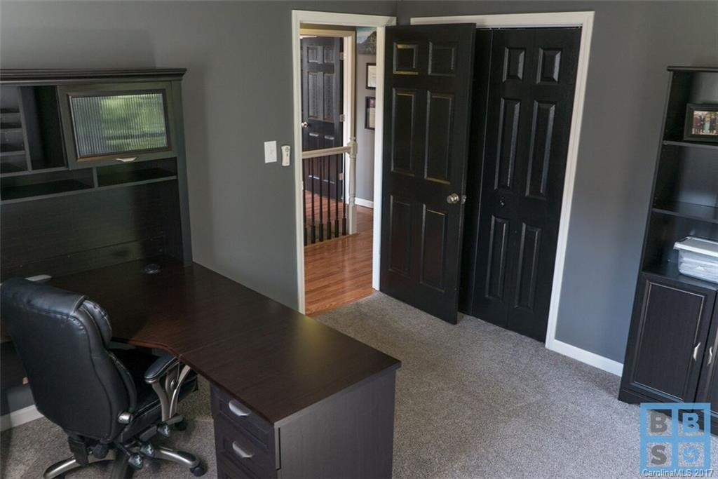 4 Hedgewood Court - Photo 21