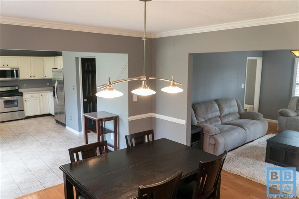 4 Hedgewood Court - Photo 10