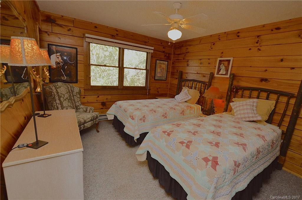 1325 Scenic View Road - Photo 17