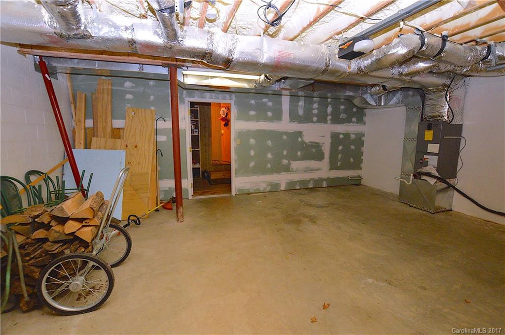 1325 Scenic View Road - Photo 23