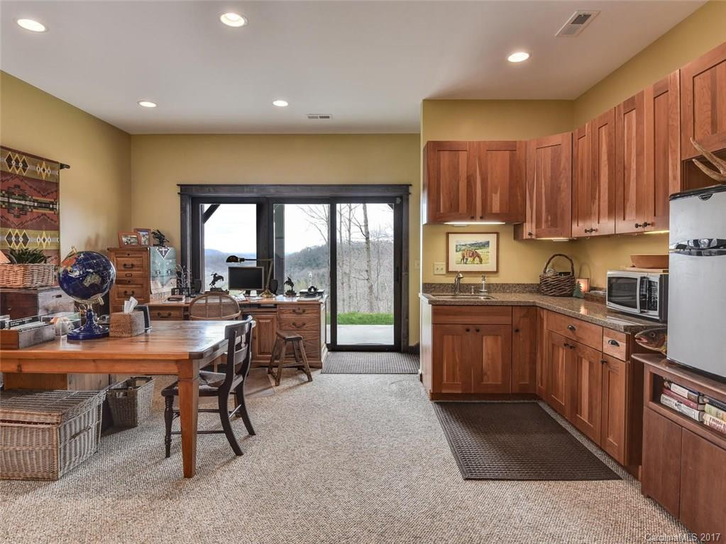 136 Merrills Ridge Road - Photo 16