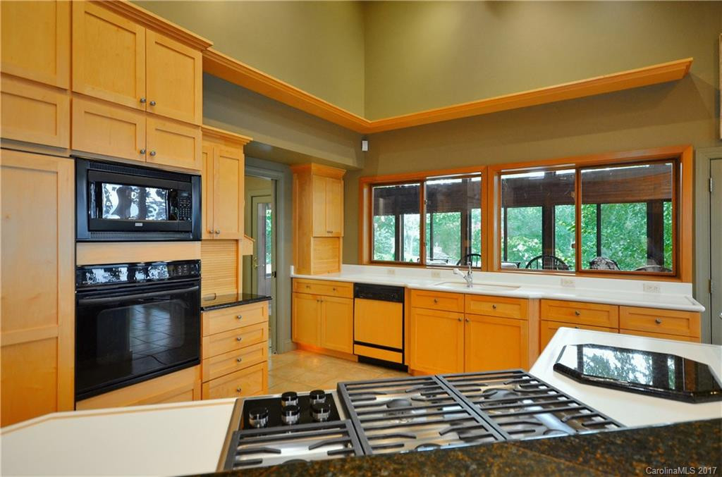 148 Deerwood Drive #20,21,22,24 - Photo 10