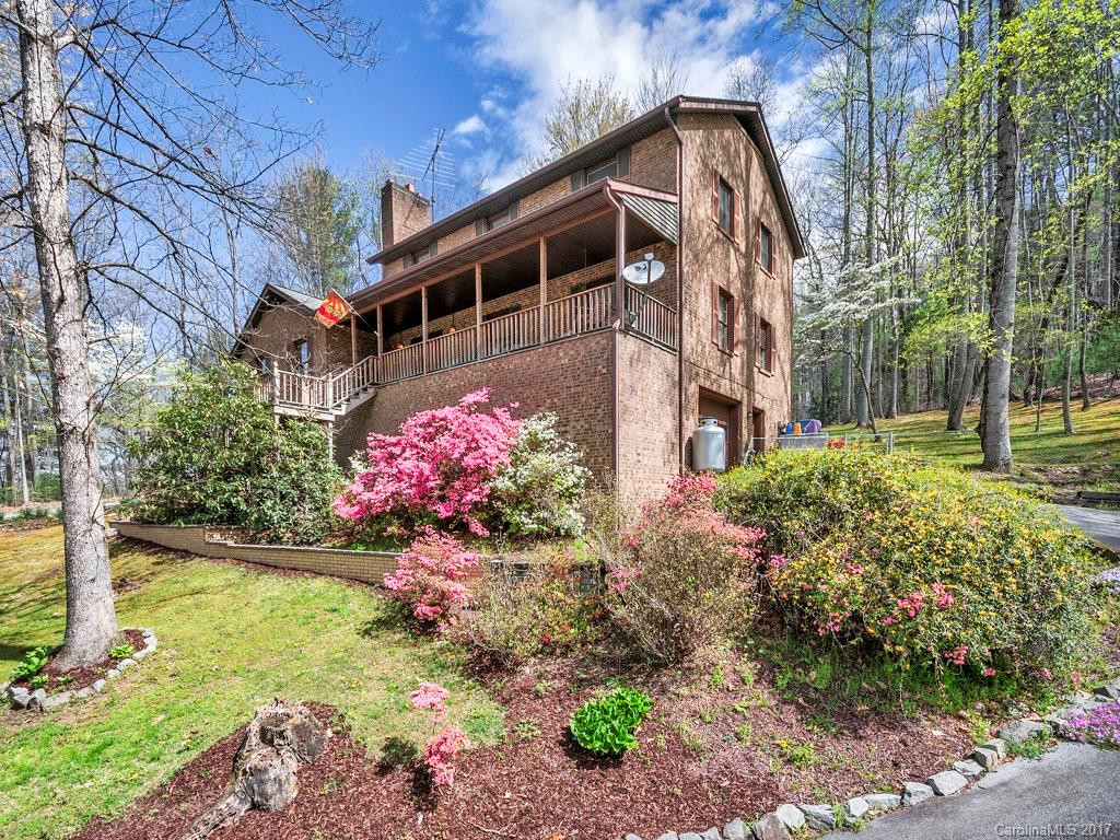 410 Rockwood Drive - Photo 2