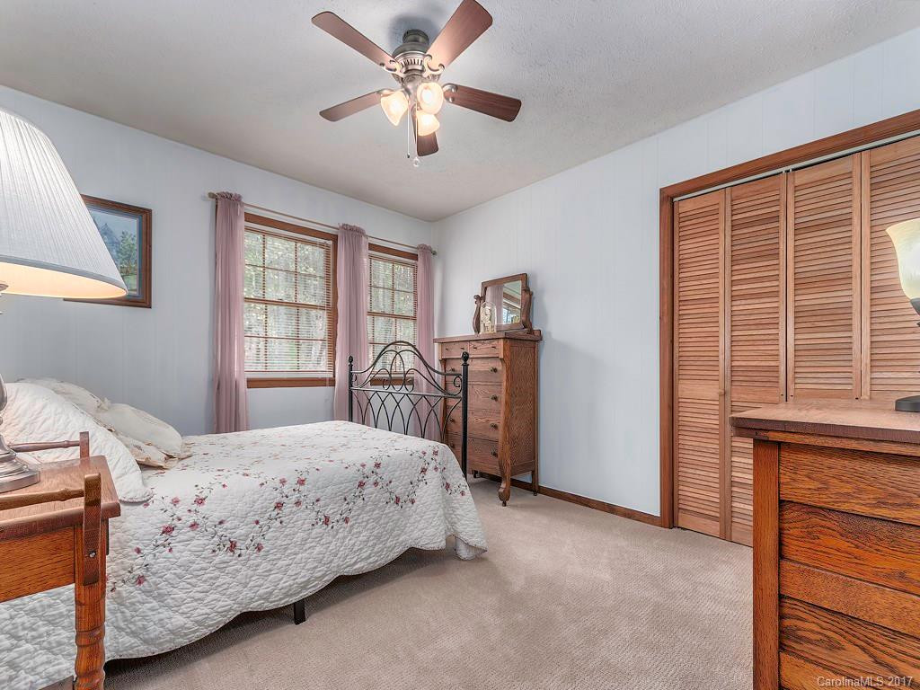 410 Rockwood Drive - Photo 13