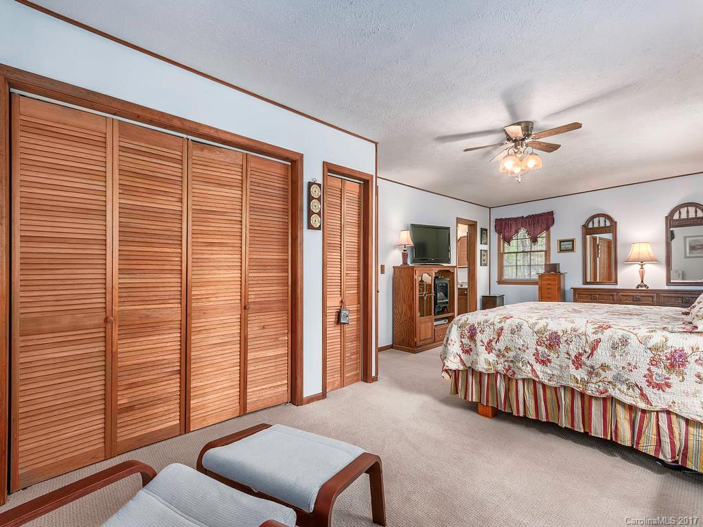 410 Rockwood Drive - Photo 16