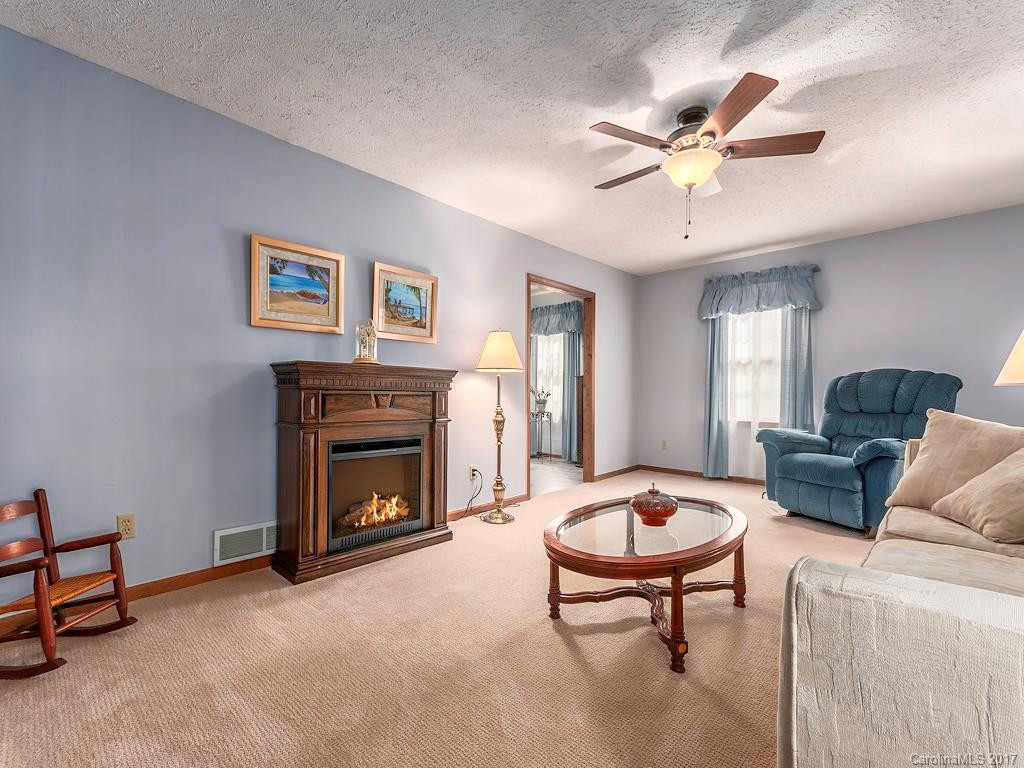 410 Rockwood Drive - Photo 10