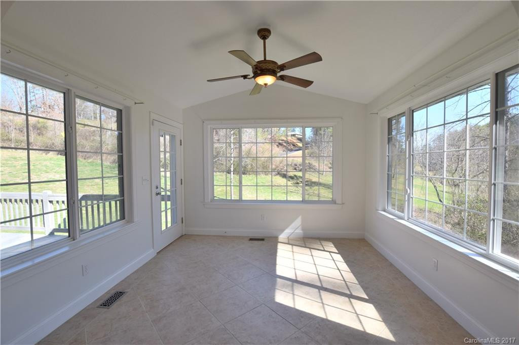 24 Country Cove Court - Photo 6