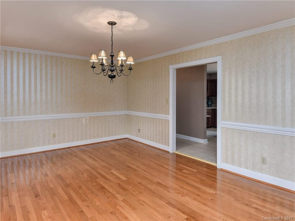 26 Glen Crest Drive - Photo 11