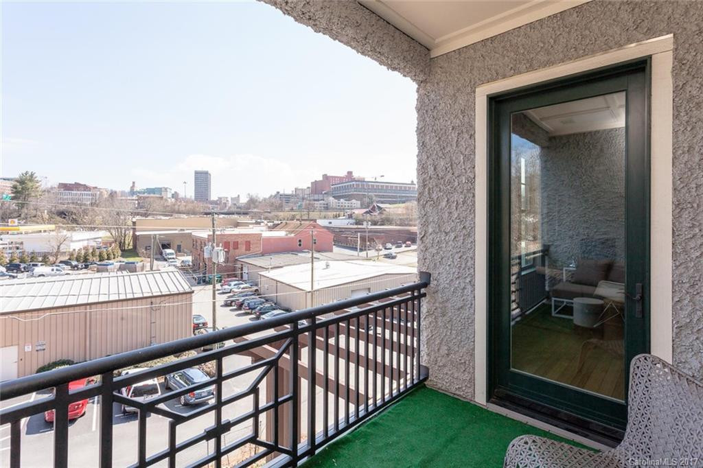 190 Broadway Street #405 - Photo 14