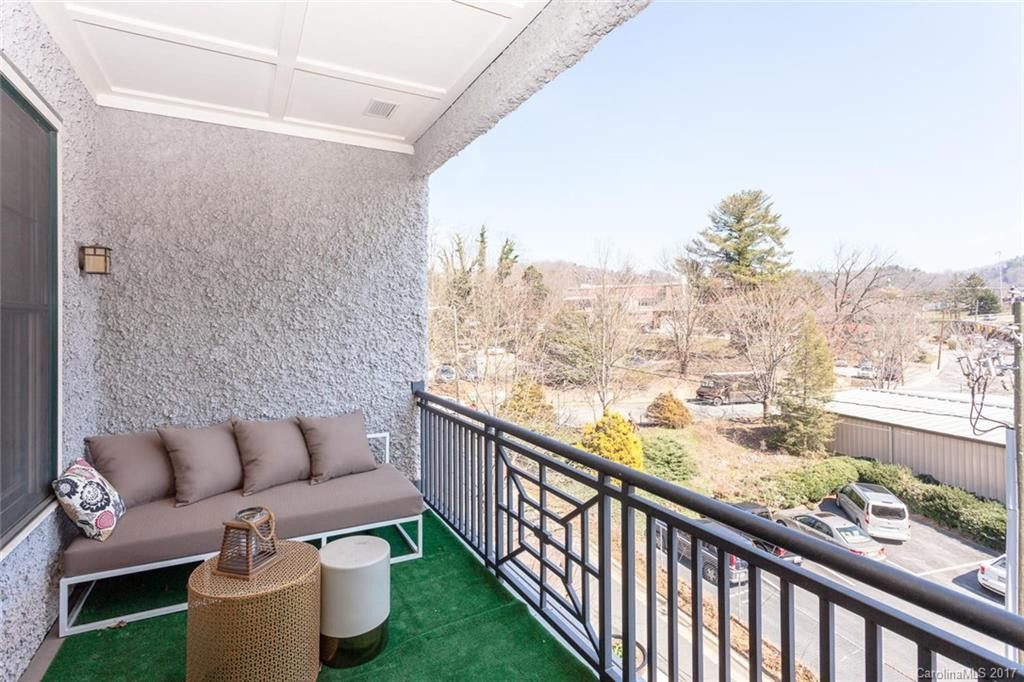 190 Broadway Street #405 - Photo 15