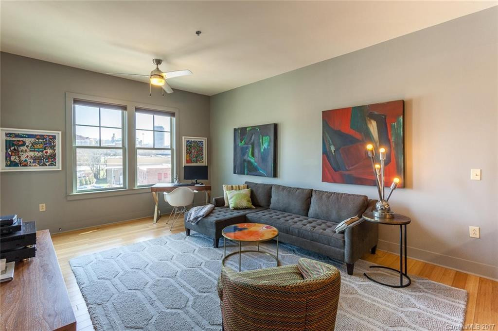 190 Broadway Street #405 - Photo 4