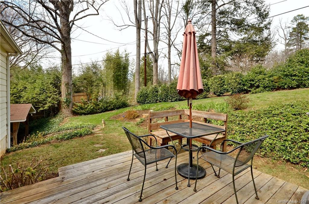 4 Woodcrest Road - Photo 12