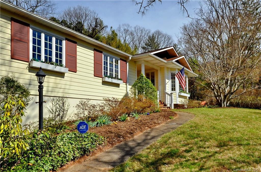 4 Woodcrest Road - Photo 3