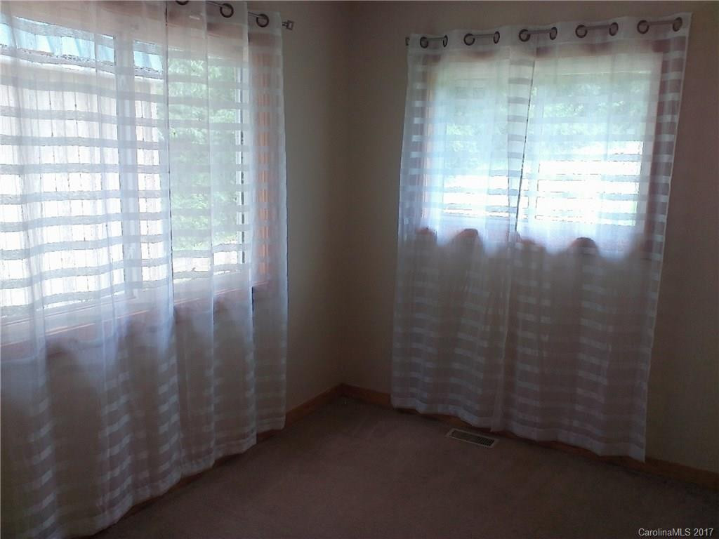 145 Jones Road - Photo 10