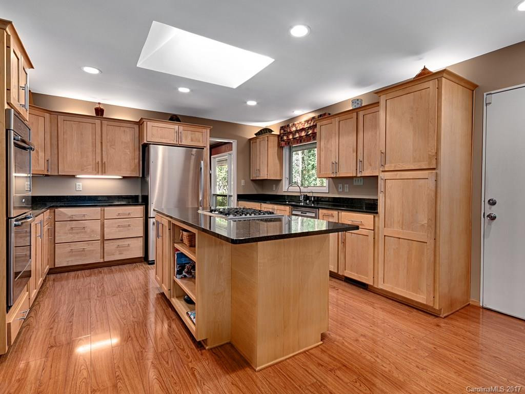 16 Westwood Road - Photo 8