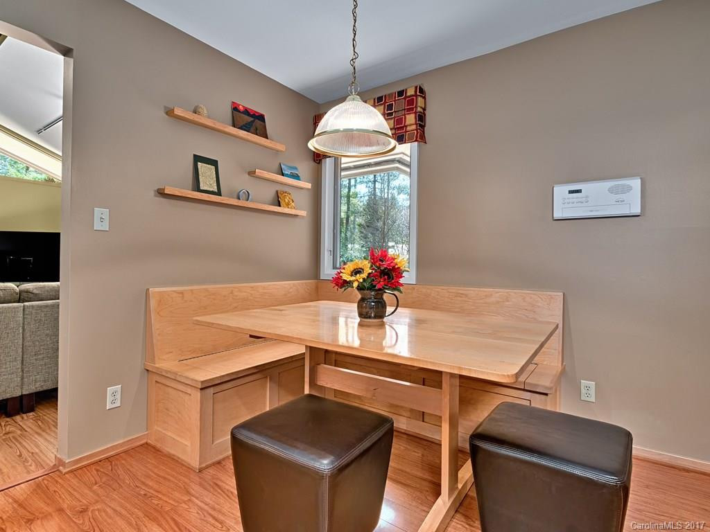 16 Westwood Road - Photo 9