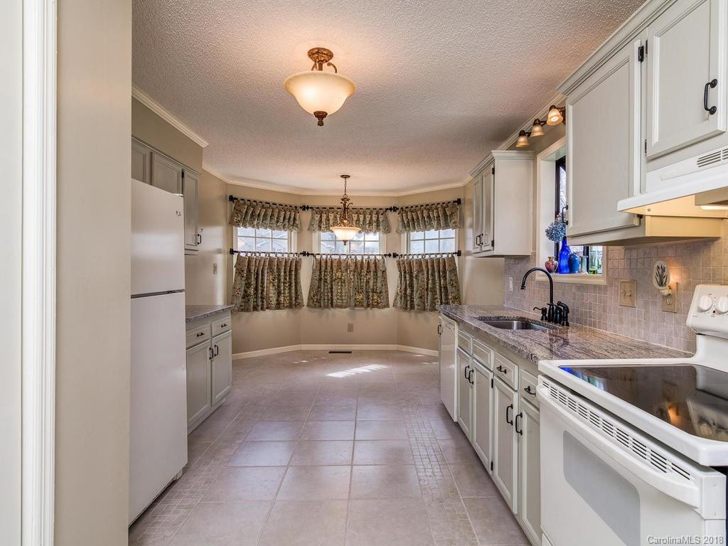 47 Sareva Place - Photo 11