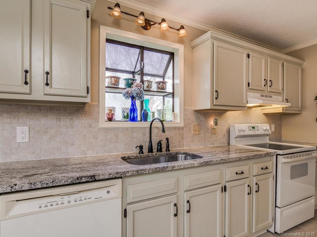47 Sareva Place - Photo 14