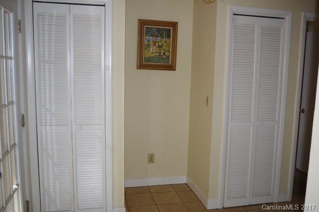 297 Hillcrest Circle - Photo 5