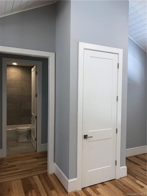 309 Thomas Road - Photo 2