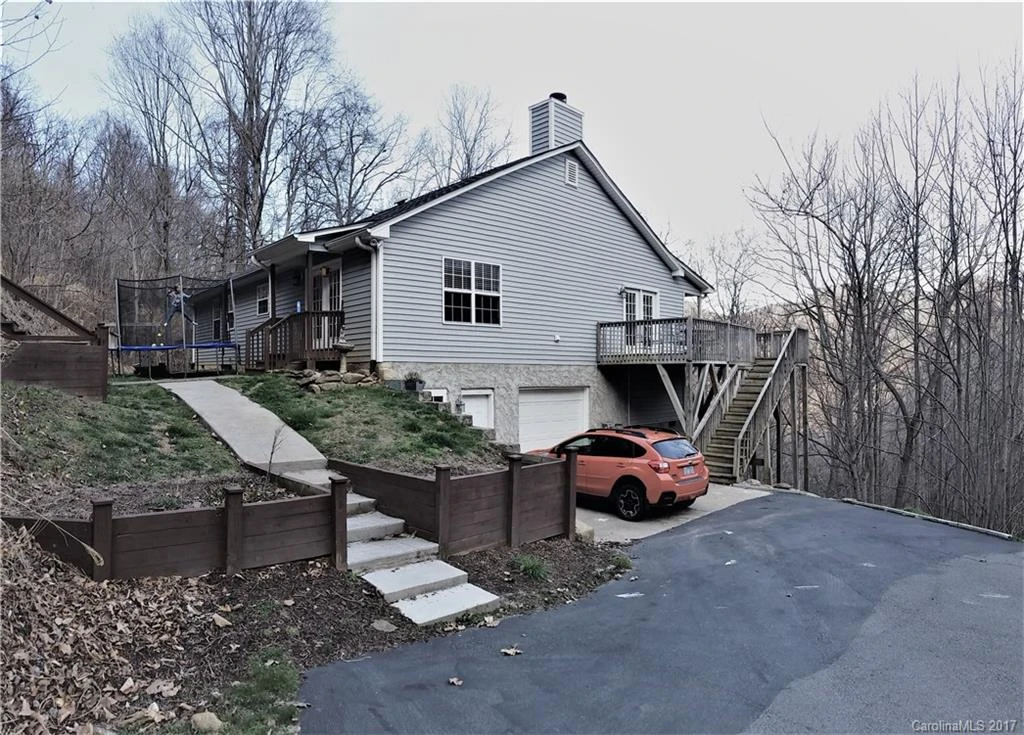 505 Poplar Trail