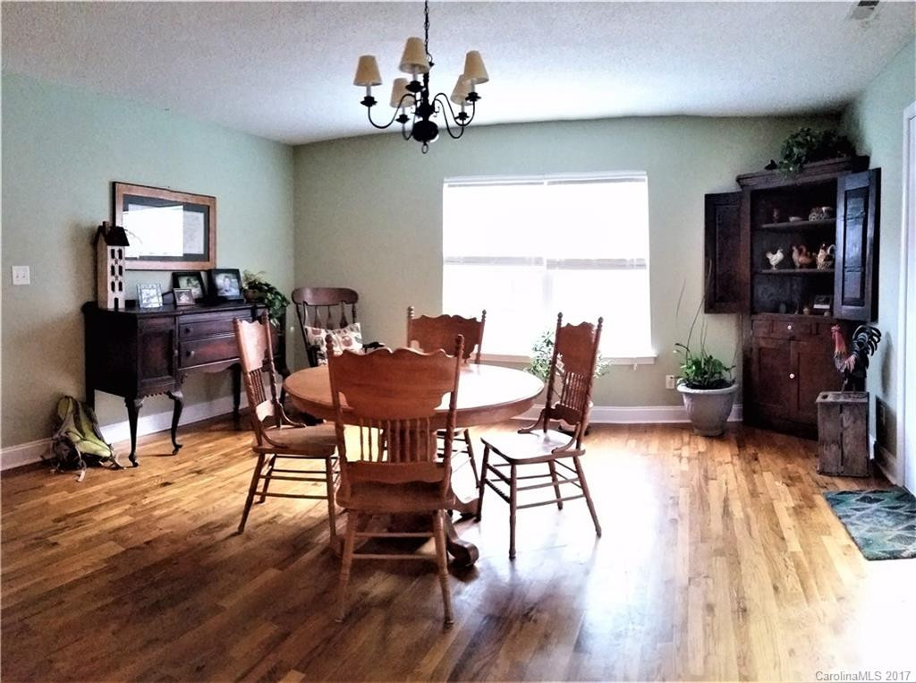 505 Poplar Trail - Photo 5