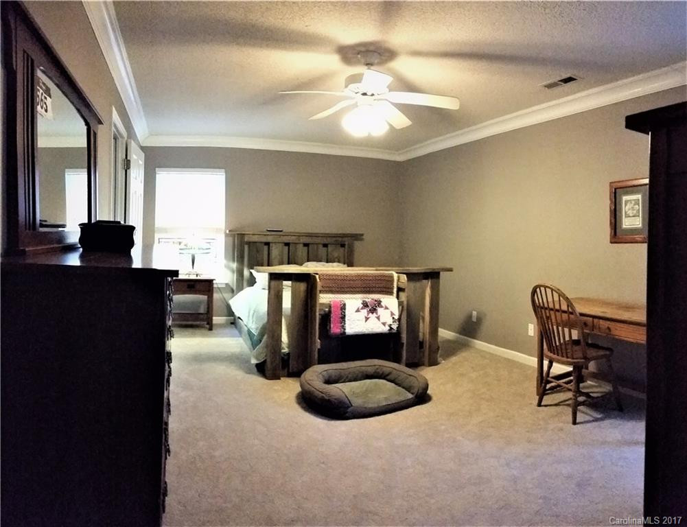 505 Poplar Trail - Photo 7