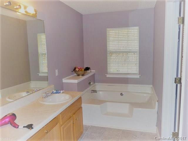 505 Poplar Trail - Photo 10
