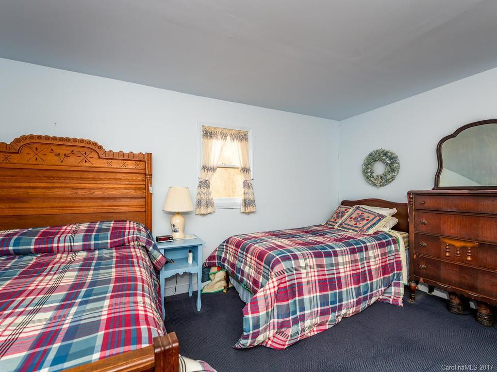 3851 Green River Cove Road - Photo 17