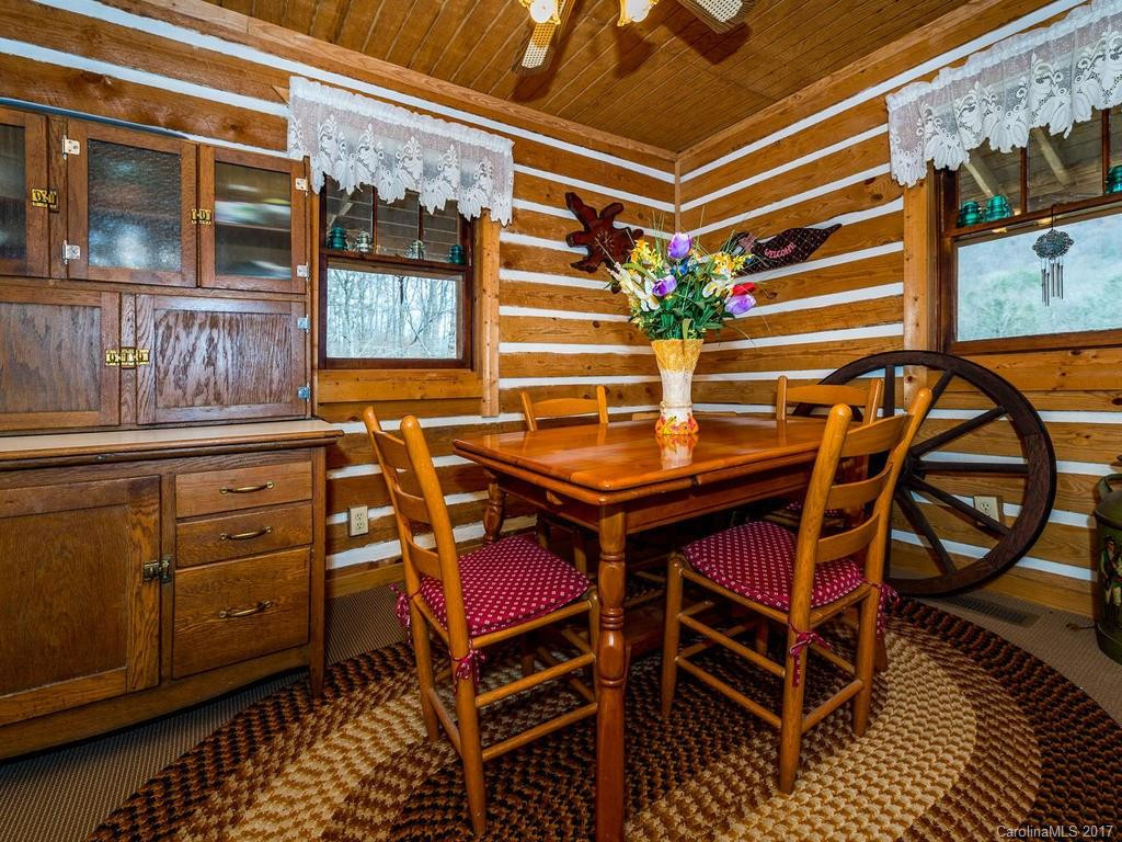 3851 Green River Cove Road - Photo 7