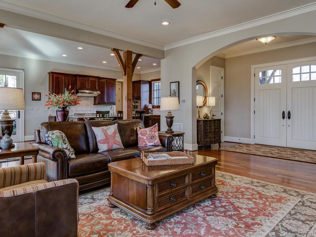 328 Pinnacle Peak Lane - Photo 3