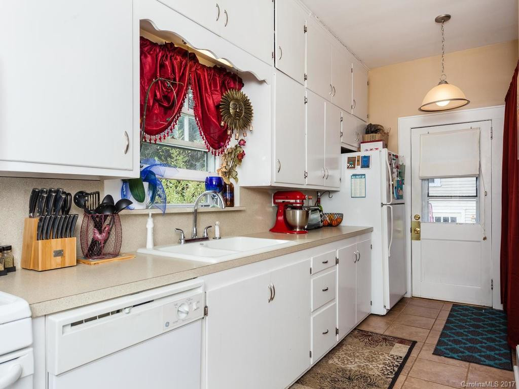 1225 Hyman Avenue #11 - Photo 11
