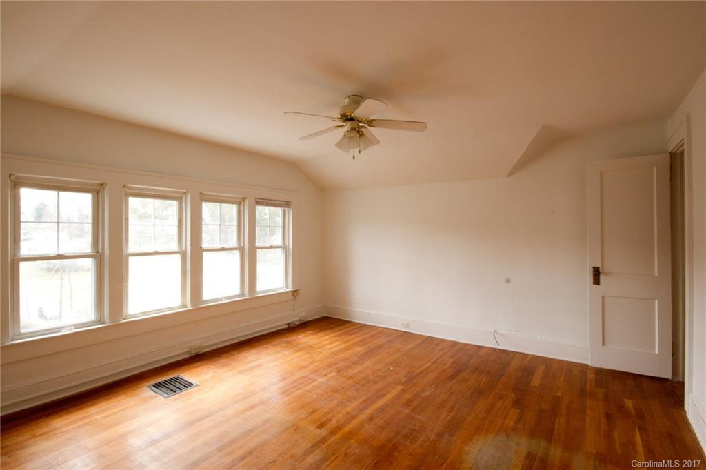 88 Craig Circle - Photo 14