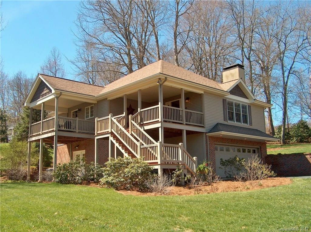 105 Deer Glade Lane