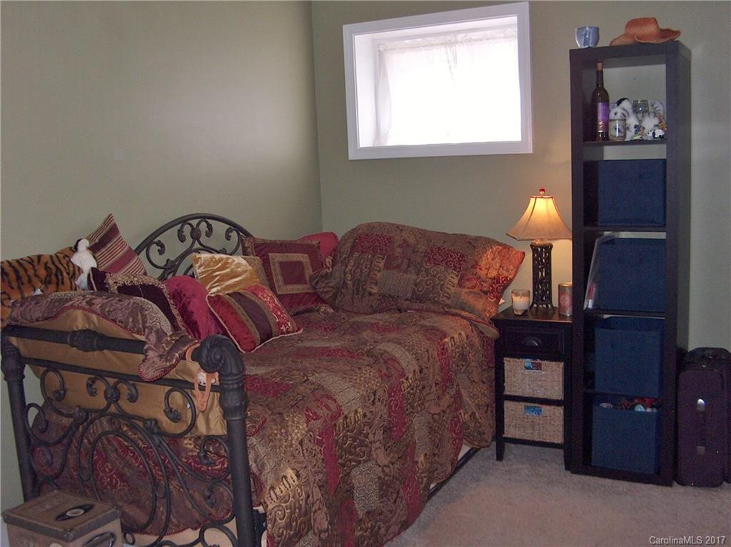 105 Deer Glade Lane - Photo 19
