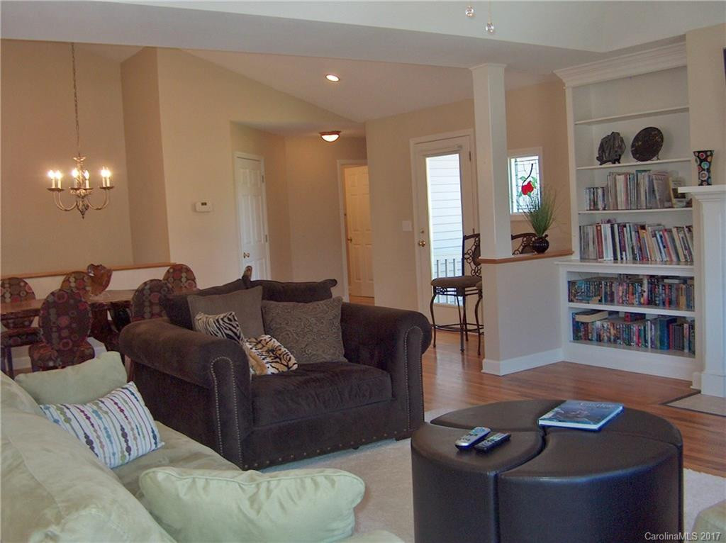 105 Deer Glade Lane - Photo 6