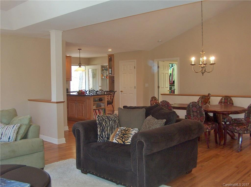 105 Deer Glade Lane - Photo 9