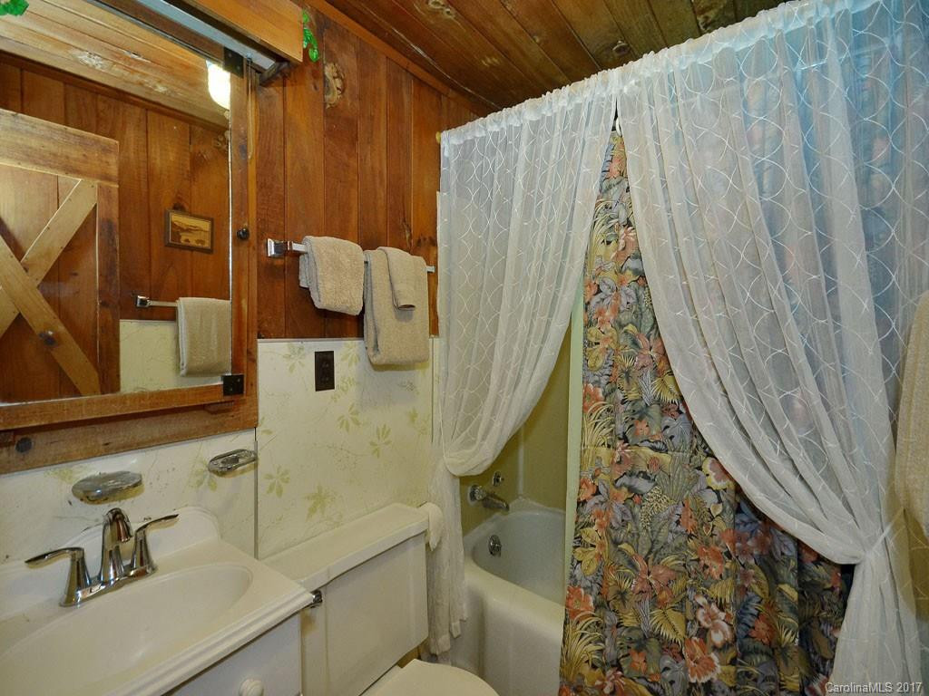 20 Fairview Heights Drive - Photo 24
