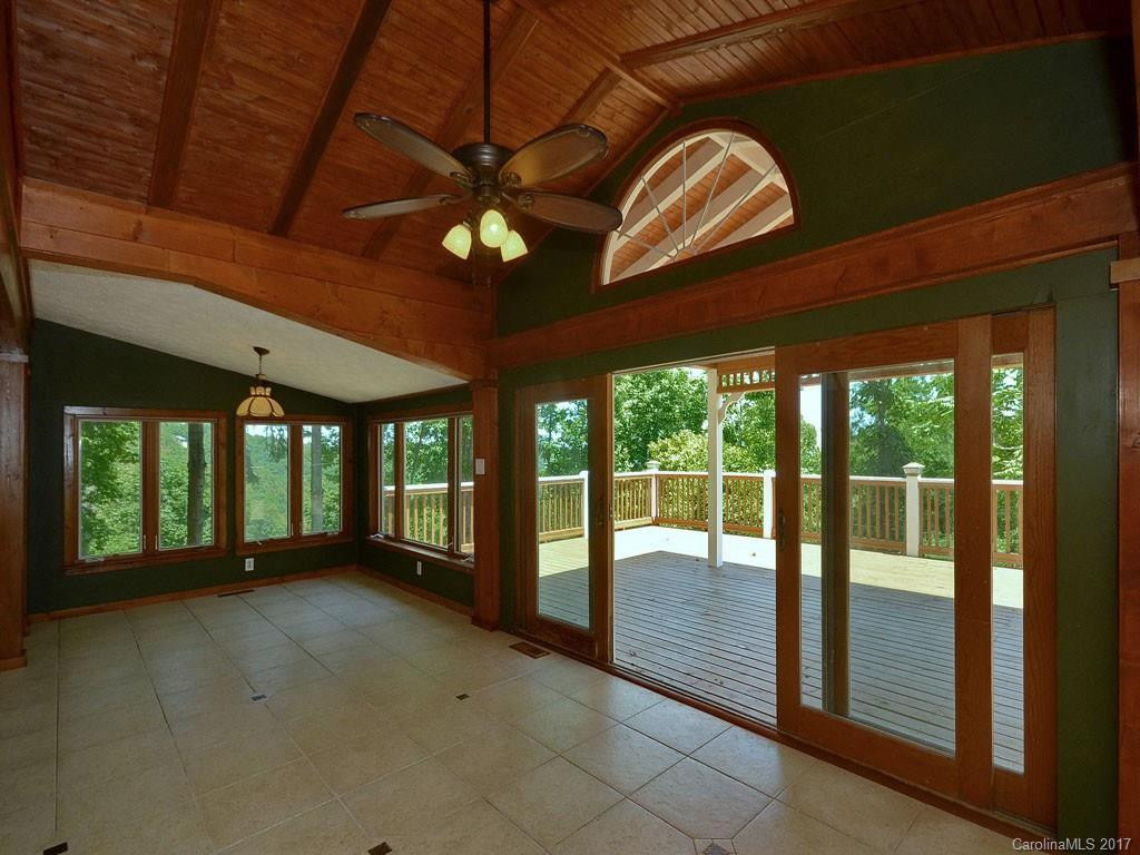 20 Fairview Heights Drive - Photo 6