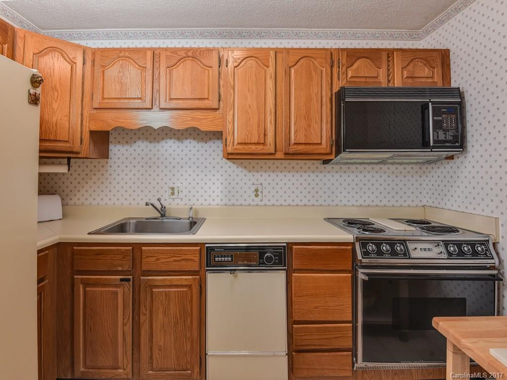 647 Town Mountain Road #506 - Photo 14