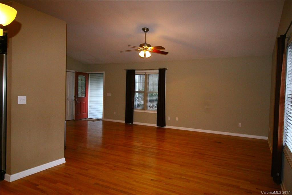 85 Redden Road - Photo 3