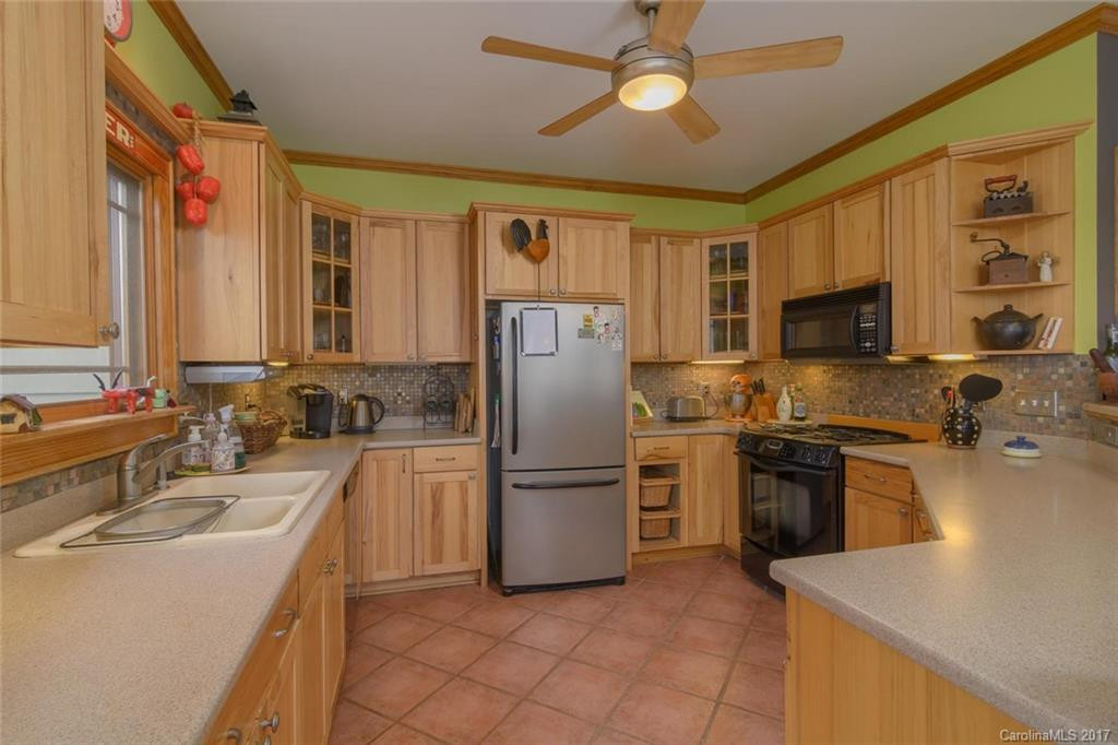 36 Graylyn Drive #15 - Photo 3