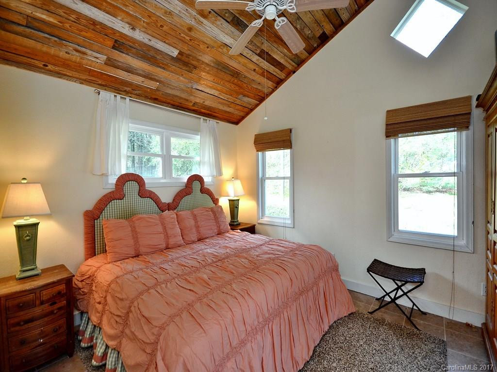416 Newton Place - Photo 8