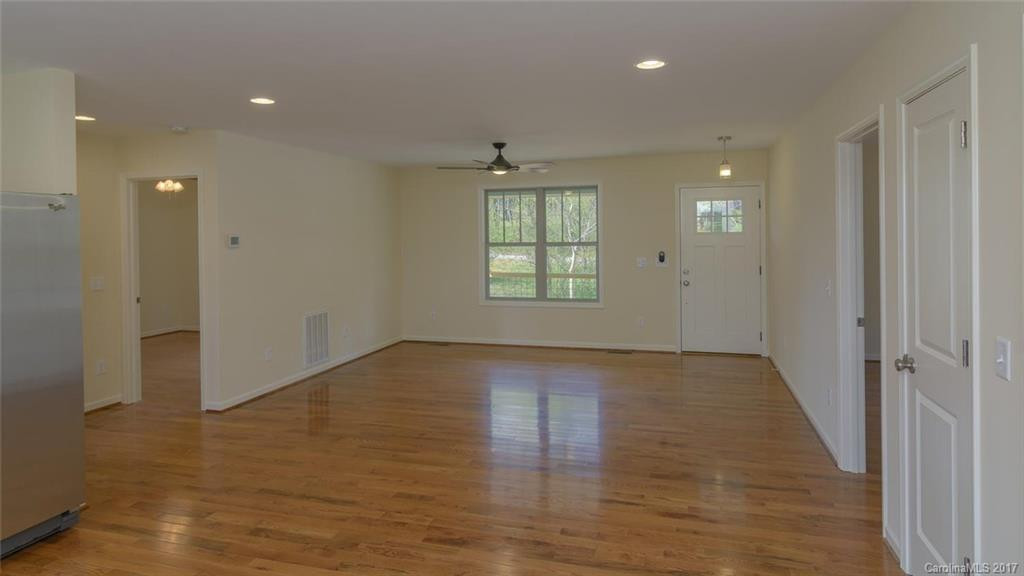 851 Emma Road - Photo 4