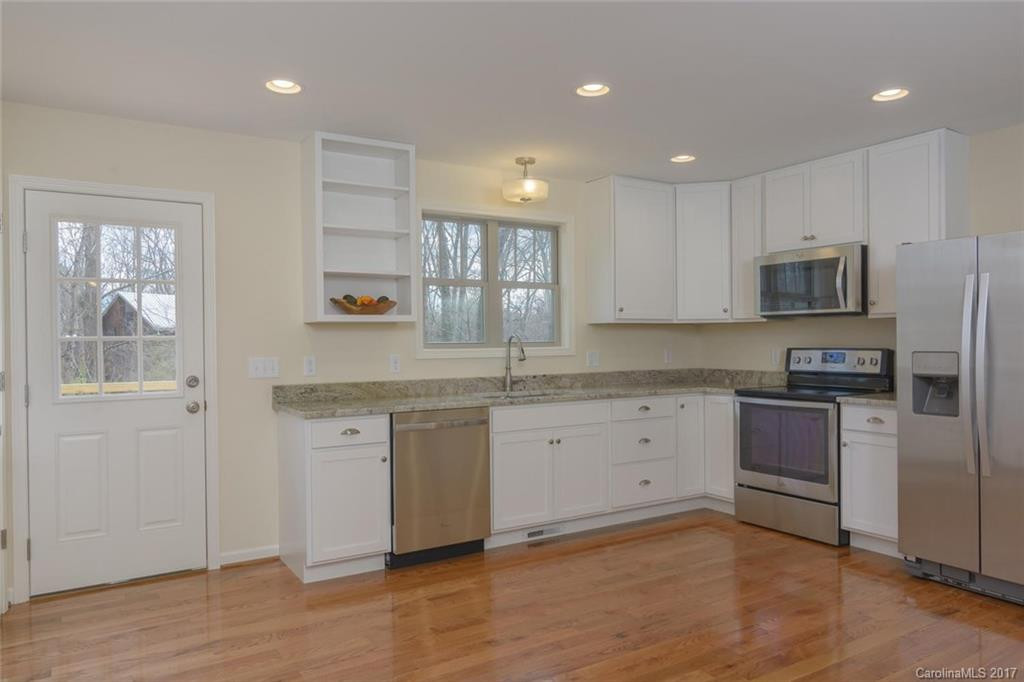 851 Emma Road - Photo 6